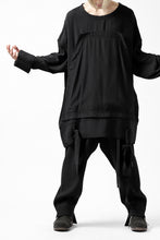 画像をギャラリービューアに読み込む, SOSNOVSKA WIDE SHIRTED LONG SLEEVE TOP (BLACK)