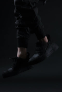 画像をギャラリービューアに読み込む, BORIS BIDJAN SABERI HORSE LEATHER LOW CUT SNEAKER / WASHED AND HAND TREATED "BAMBA2.1" (BLACK)