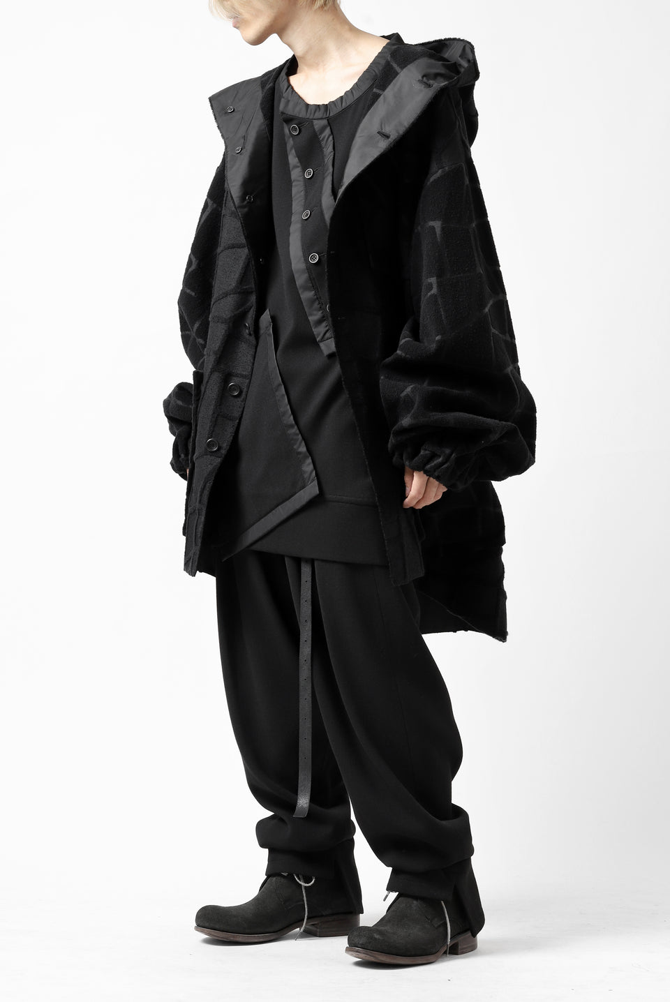 画像をギャラリービューアに読み込む, SOSNOVSKA TANGLED LINED JACKET (BLACK)