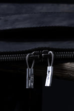 画像をギャラリービューアに読み込む, ierib onepiece clutch-bag / Shell Cordovan (MARBLE GREY #B)