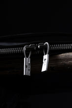 画像をギャラリービューアに読み込む, ierib onepiece clutch-bag / Shell Cordovan (MARBLE GREY #B)