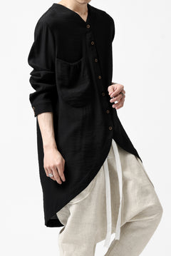 Load image into Gallery viewer, SOSNOVSKA OPEN SOFT SHIRT (BLACK)