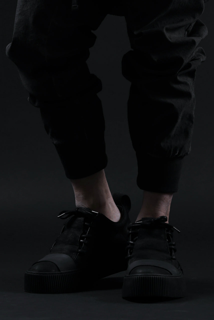 画像をギャラリービューアに読み込む, BORIS BIDJAN SABERI HORSE LEATHER LOW CUT SNEAKER / WASHED AND HAND TREATED "BAMBA2.1" (BLACK)