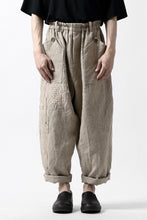 画像をギャラリービューアに読み込む, YUTA MATSUOKA wide tapered pants / safiran linen (ecru)