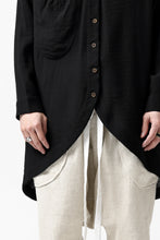 Load image into Gallery viewer, SOSNOVSKA OPEN SOFT SHIRT (BLACK)