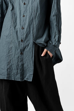 画像をギャラリービューアに読み込む, YUTA MATSUOKA semi long shirts / triple wash typewriter (light blue)
