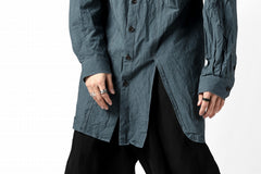 画像をギャラリービューアに読み込む, YUTA MATSUOKA semi long shirts / triple wash typewriter (light blue)