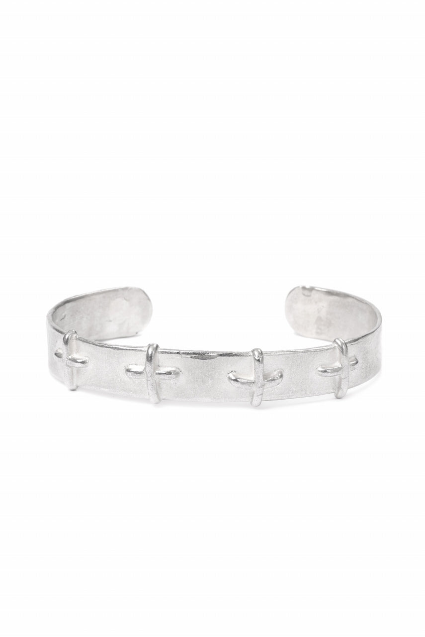 画像をギャラリービューアに読み込む, m.a+ silver stitched cross bracelet / AB18/AG (SILVER)
