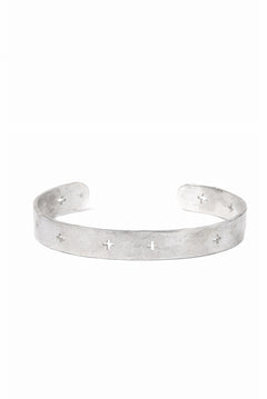 画像をギャラリービューアに読み込む, m.a+ cross punched silver bracelet / AB15 AG (SILVER)