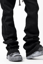 画像をギャラリービューアに読み込む, A.F ARTEFACT FLARE LONG PANTS / HI-STRETCH DENIM (BLACK)
