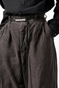 画像をギャラリービューアに読み込む, KLASICA GOSSE TWO TUCKED TROUSERS / GARMENT DYED BROKEN HERRING BONE (CINAMON)