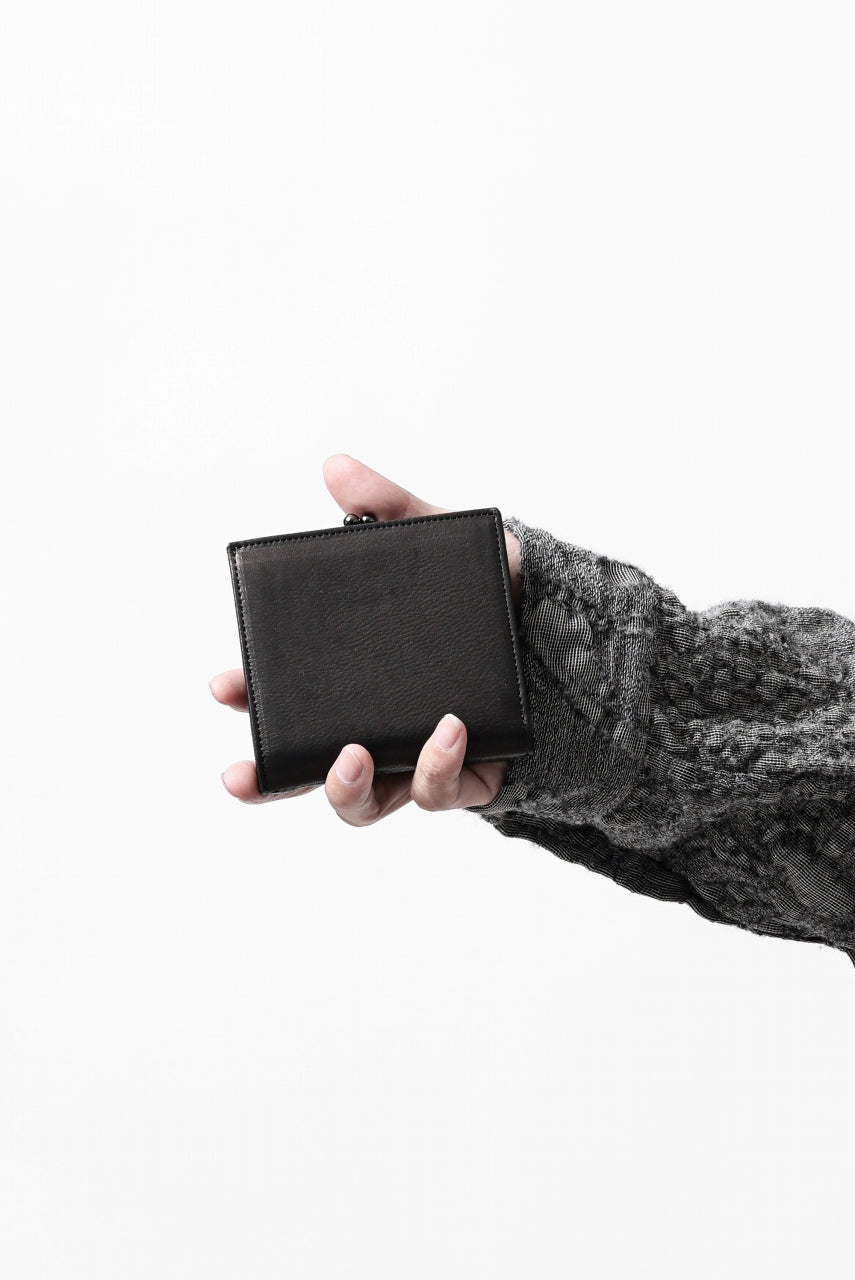 画像をギャラリービューアに読み込む, discord Yohji Yamamoto Clasp Wallet / Cow Skin Leather (BLACK)