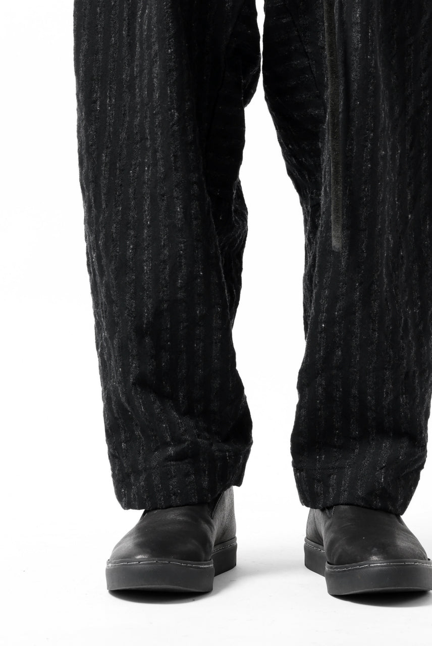 画像をギャラリービューアに読み込む, KLASICA SABRON CONSTRUCTED TROUSERS / LIGHT WEIGHT BLUR STRIPES (INK BLACK)