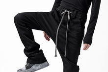 画像をギャラリービューアに読み込む, A.F ARTEFACT FLARE LONG PANTS / HI-STRETCH DENIM (BLACK)