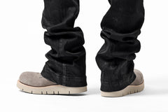 画像をギャラリービューアに読み込む, A.F ARTEFACT COATED FLARE LONG PANTS / HI-STRETCH DENIM (BLACK)