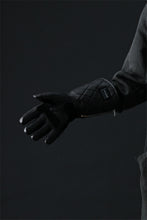 Load image into Gallery viewer, ISAMU KATAYAMA BACKLASH RIDER GLOVE / DEER SKIN + ELECTRIC HEATING (BLACK)