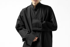 画像をギャラリービューアに読み込む, Y's BANG ON! No.120 CUFF ST CHINA SHIRT / AIR-TUMBLED COTTON (BLACK)