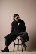 画像をギャラリービューアに読み込む, forme d'expression High Neck Warm Coat (Black)