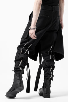 画像をギャラリービューアに読み込む, N/07 SEDITIOUS BONDAGE TROUSERS / BLEACHED BLACK DENIM (BLACK OVER DYED)