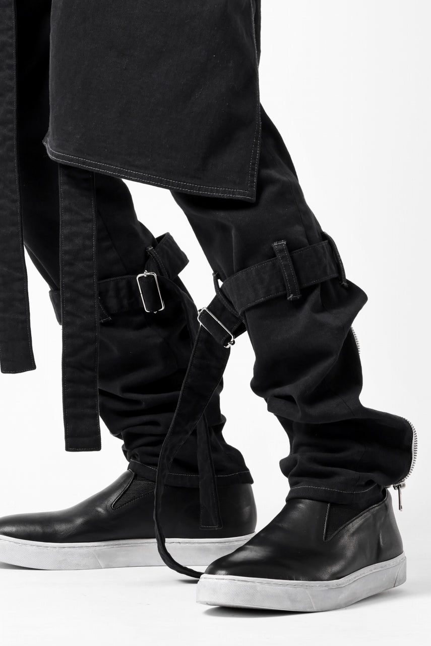 画像をギャラリービューアに読み込む, N/07 SEDITIOUS BONDAGE TROUSERS / BLEACHED BLACK DENIM (BLACK OVER DYED)