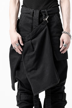 画像をギャラリービューアに読み込む, N/07 SEDITIOUS BONDAGE TROUSERS / BLEACHED BLACK DENIM (BLACK OVER DYED)