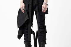 画像をギャラリービューアに読み込む, N/07 SEDITIOUS BONDAGE TROUSERS / BLEACHED BLACK DENIM (BLACK OVER DYED)