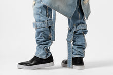 画像をギャラリービューアに読み込む, N/07 SEDITIOUS BONDAGE TROUSERS / CRUSHED BLEACH DENIM (INDIGO)