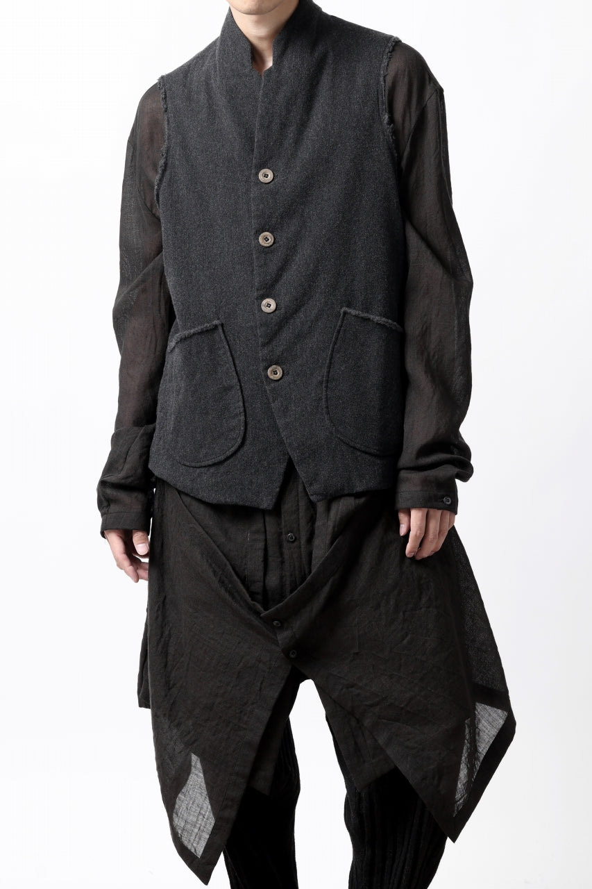 画像をギャラリービューアに読み込む, SOSNOVSKA CASHMERE WASHED VEST (BLACK)