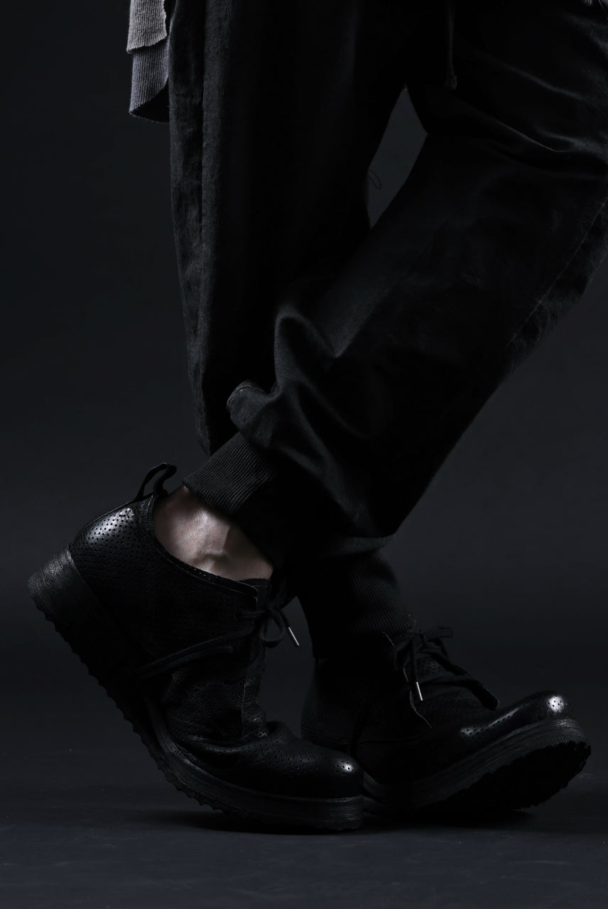 画像をギャラリービューアに読み込む, BORIS BIDJAN SABERI HORSE PUNCHING LEATHER DERBY SHOES / WASHED & HAND-TREATED "SHOE1-SIN" (BLACK)