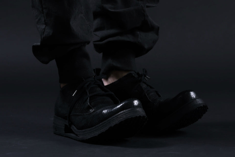画像をギャラリービューアに読み込む, BORIS BIDJAN SABERI HORSE PUNCHING LEATHER DERBY SHOES / WASHED & HAND-TREATED "SHOE1-SIN" (BLACK)