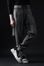 画像をギャラリービューアに読み込む, 11 BY BORIS BIDJAN SABERI JOGGER PANT / ACID OBJECT DYED "P13-F-1235" (HEAVY SWEAT / ACID GREY)