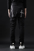 画像をギャラリービューアに読み込む, BORIS BIDJAN SABERI TIGHT FIT PANTS / OBJECT DYED & SEAM TAPED "P13.TF-FTS10001" (BLACK)