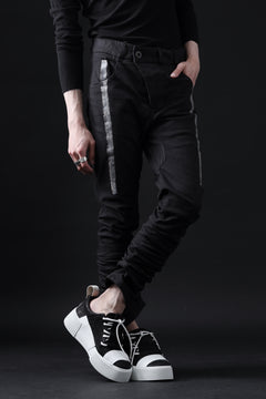 画像をギャラリービューアに読み込む, BORIS BIDJAN SABERI TIGHT FIT PANTS / OBJECT DYED & SEAM TAPED "P13.TF-FTS10001" (BLACK)