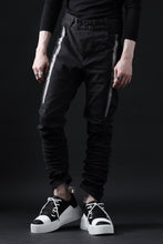 画像をギャラリービューアに読み込む, BORIS BIDJAN SABERI TIGHT FIT PANTS / OBJECT DYED & SEAM TAPED "P13.TF-FTS10001" (BLACK)
