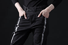 画像をギャラリービューアに読み込む, BORIS BIDJAN SABERI TIGHT FIT PANTS / OBJECT DYED &amp; SEAM TAPED &quot;P13.TF-FTS10001&quot; (BLACK)