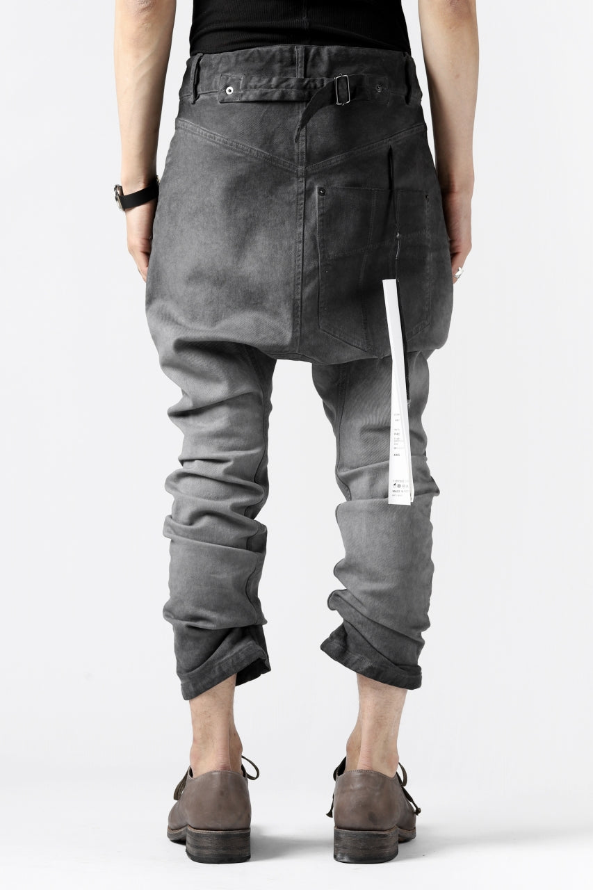 画像をギャラリービューアに読み込む, 11 BY BORIS BIDJAN SABERI LOW-DROPPED CROTCH BAGGY PANT "P4C-F-1481" (STRETCH DENIM / DIRTY GREY)