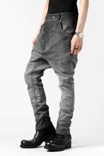 画像をギャラリービューアに読み込む, 11 BY BORIS BIDJAN SABERI LOW-DROPPED CROTCH BAGGY PANT "P4C-F-1481" (STRETCH DENIM / DIRTY GREY)