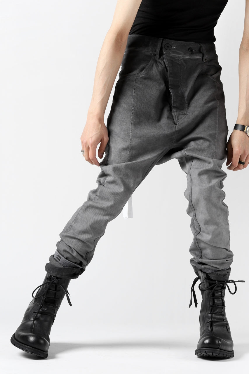 画像をギャラリービューアに読み込む, 11 BY BORIS BIDJAN SABERI LOW-DROPPED CROTCH BAGGY PANT "P4C-F-1481" (STRETCH DENIM / DIRTY GREY)