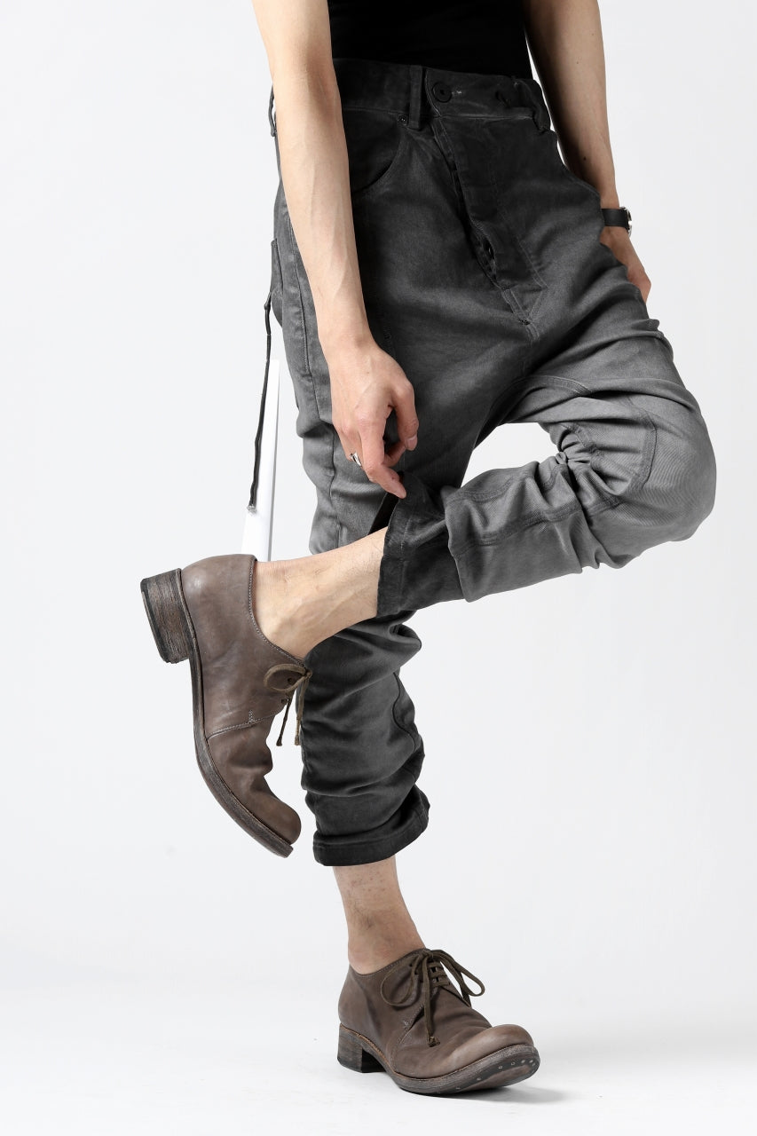画像をギャラリービューアに読み込む, 11 BY BORIS BIDJAN SABERI LOW-DROPPED CROTCH BAGGY PANT "P4C-F-1481" (STRETCH DENIM / DIRTY GREY)