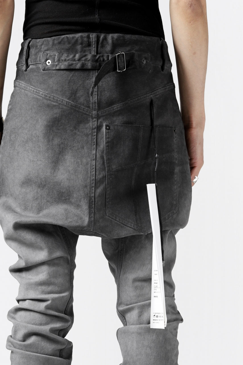 画像をギャラリービューアに読み込む, 11 BY BORIS BIDJAN SABERI LOW-DROPPED CROTCH BAGGY PANT "P4C-F-1481" (STRETCH DENIM / DIRTY GREY)