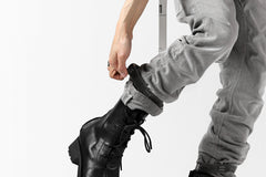 画像をギャラリービューアに読み込む, 11 BY BORIS BIDJAN SABERI LOW-DROPPED CROTCH BAGGY PANT "P4C-F-1481" (STRETCH DENIM / ICE GREY)