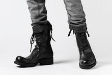 画像をギャラリービューアに読み込む, 11 BY BORIS BIDJAN SABERI LOW-DROPPED CROTCH BAGGY PANT "P4C-F-1481" (STRETCH DENIM / ICE GREY)