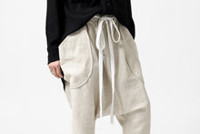 Load image into Gallery viewer, SOSNOVSKA ASCETIC DOUBLEFACE PANTS (BEIGE x WHITE)