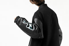 画像をギャラリービューアに読み込む, FACETASM "F" STADIUM JACKET (BLACK)