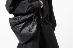 画像をギャラリービューアに読み込む, PAL OFFNER BIG BERLIN BAG / CALF LEATHER (BLACK)