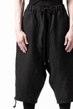 Load image into Gallery viewer, ISAMU KATAYAMA BACKLASH EASY SHORTS / SOFT LINEN (BLACK)