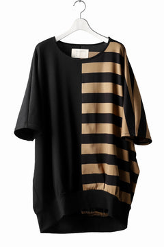 画像をギャラリービューアに読み込む, N/07 OVERFIT DOLMAN T-SHIRT / HORIZONTAL PANELED (BLACK×DARK CAMEL)