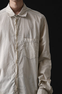 Load image into Gallery viewer, daub PLAIN COLLAR SHIRT / COLD DYED ORGANIC COTTON (SAND)