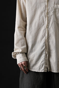 Load image into Gallery viewer, daub PLAIN COLLAR SHIRT / COLD DYED ORGANIC COTTON (SAND)