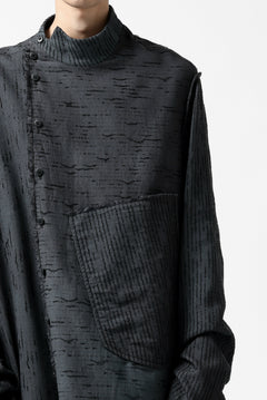 画像をギャラリービューアに読み込む, SOSNOVSKA EXTENDED THREADS SHIRT (BLACK)